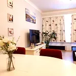 Golden Apartment *